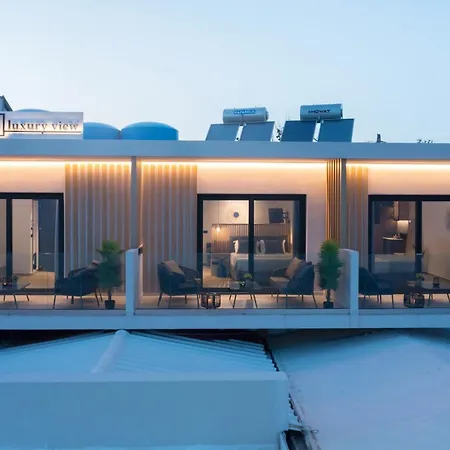 Akrogiali Luxury View *