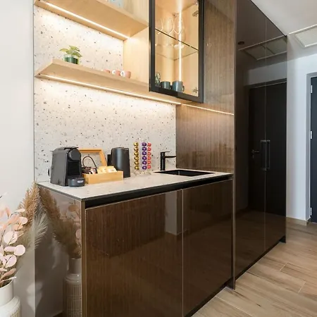 Akrogiali Luxury View