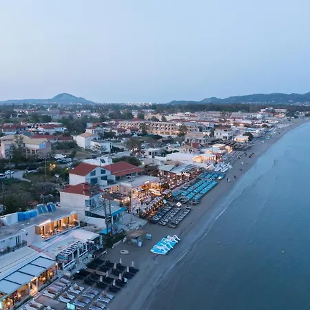 Akrogiali Luxury View *